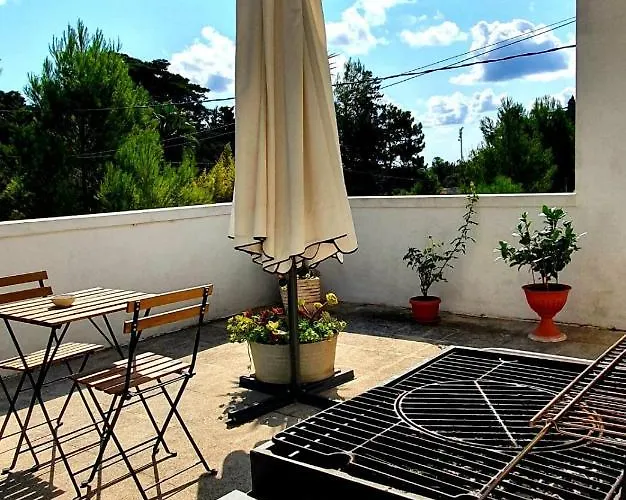 Smit House Alojamento de Acomodação e Pequeno-almoço 3*